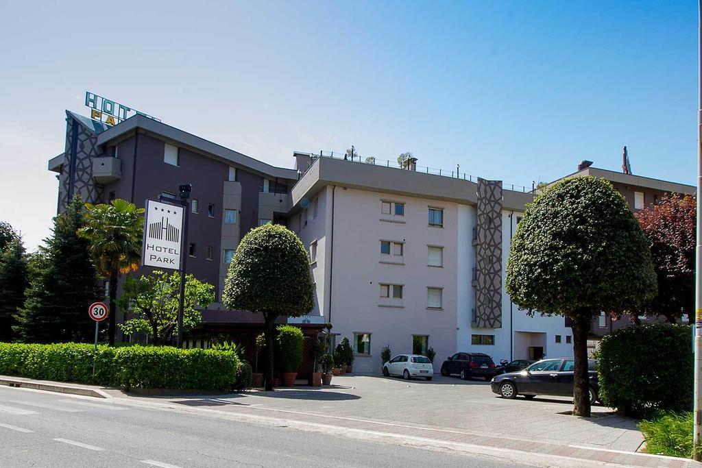 Hotel Park Castiglion Fiorentino Eksteriør billede