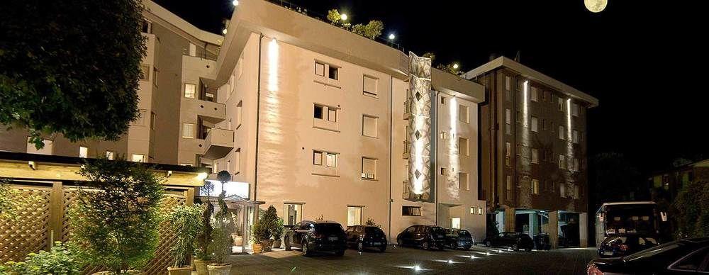 Hotel Park Castiglion Fiorentino Eksteriør billede